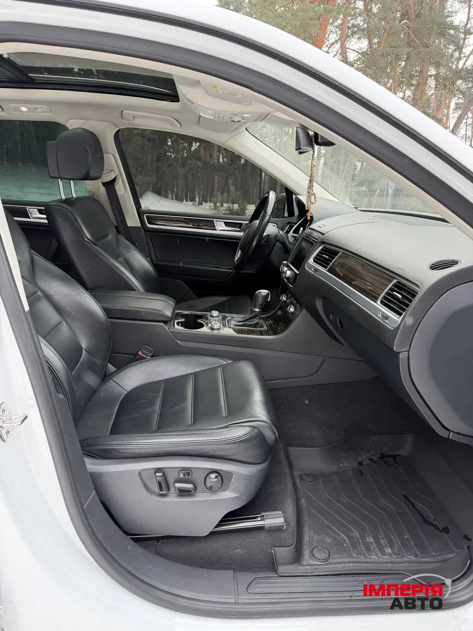 Volkswagen Touareg - фото 34