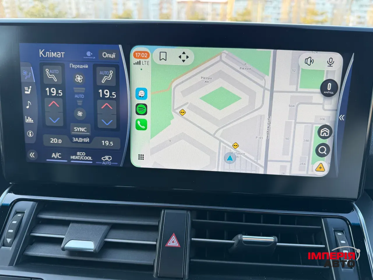 Toyota Land Cruiser - фото 14