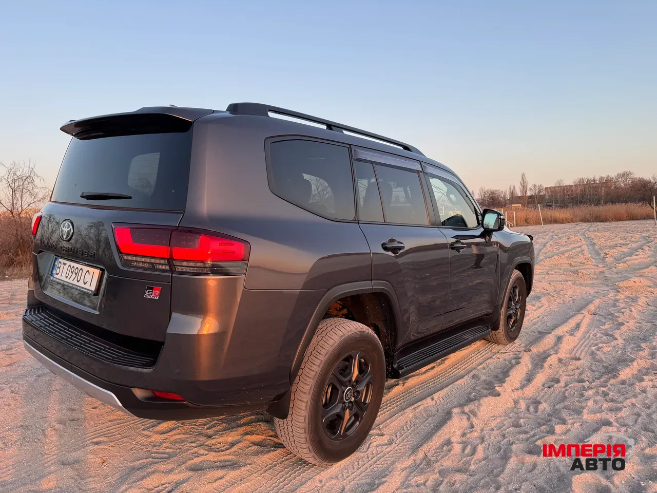 Toyota Land Cruiser - фото 5