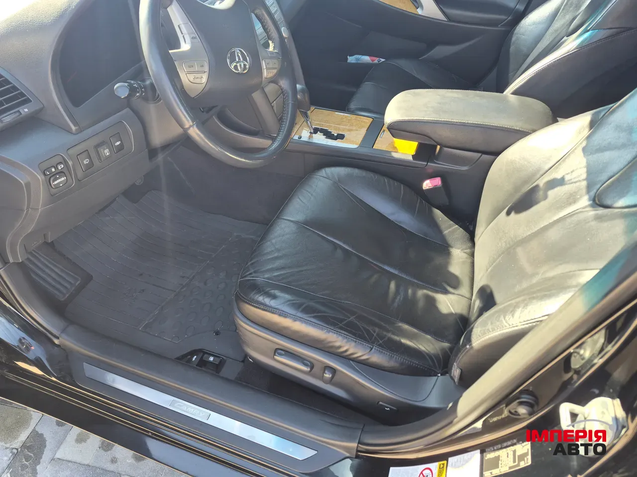 Toyota Camry - фото 12
