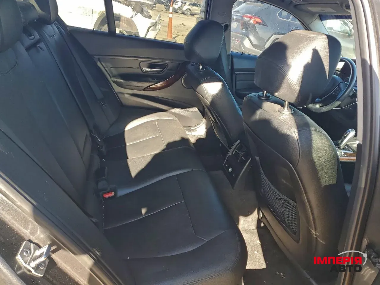 BMW 3 серії - фото 8