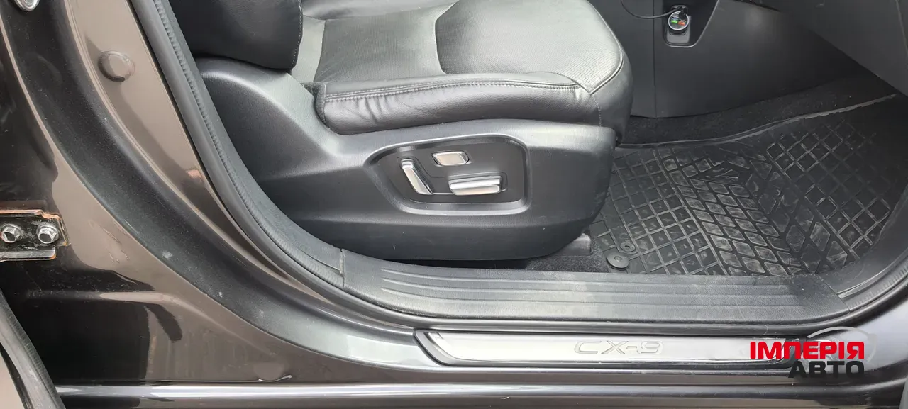 Mazda CX-9 - фото 11