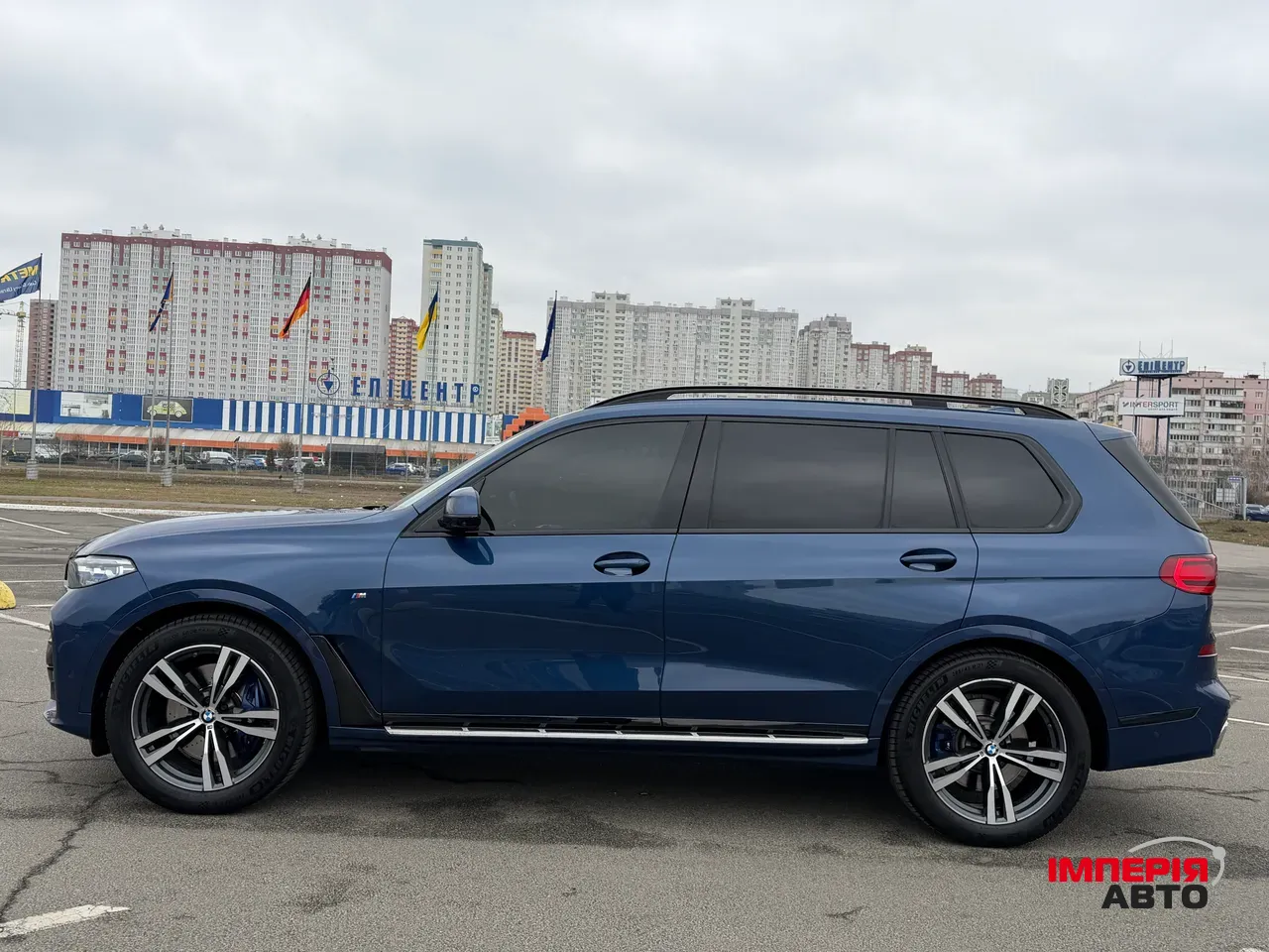BMW X7 - фото 13