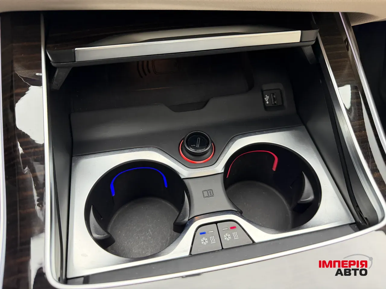 BMW X7 - фото 31