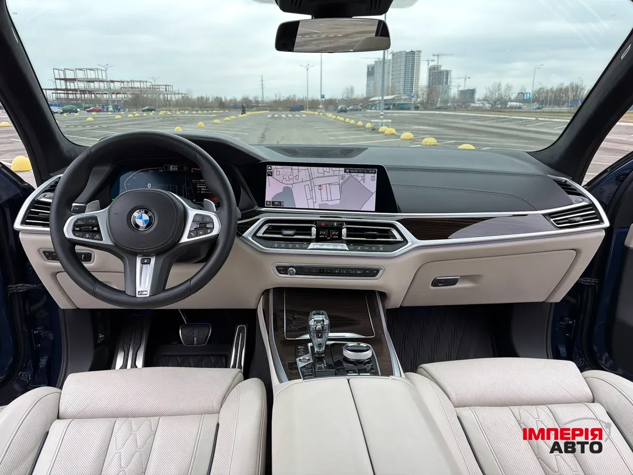 BMW X7 - фото 24