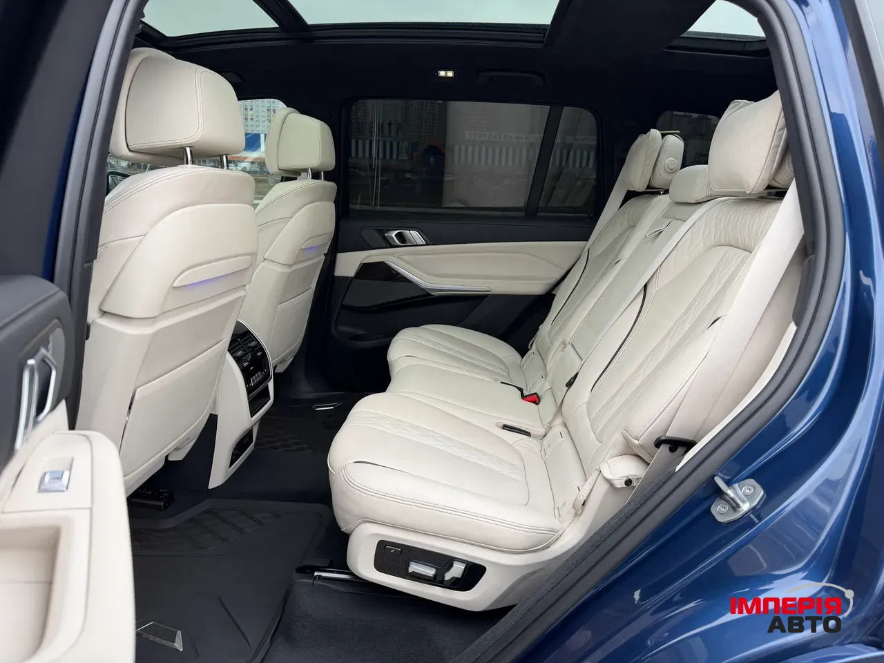 BMW X7 - фото 19