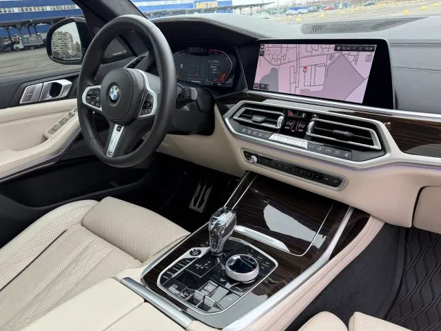 BMW X7 - фото 5