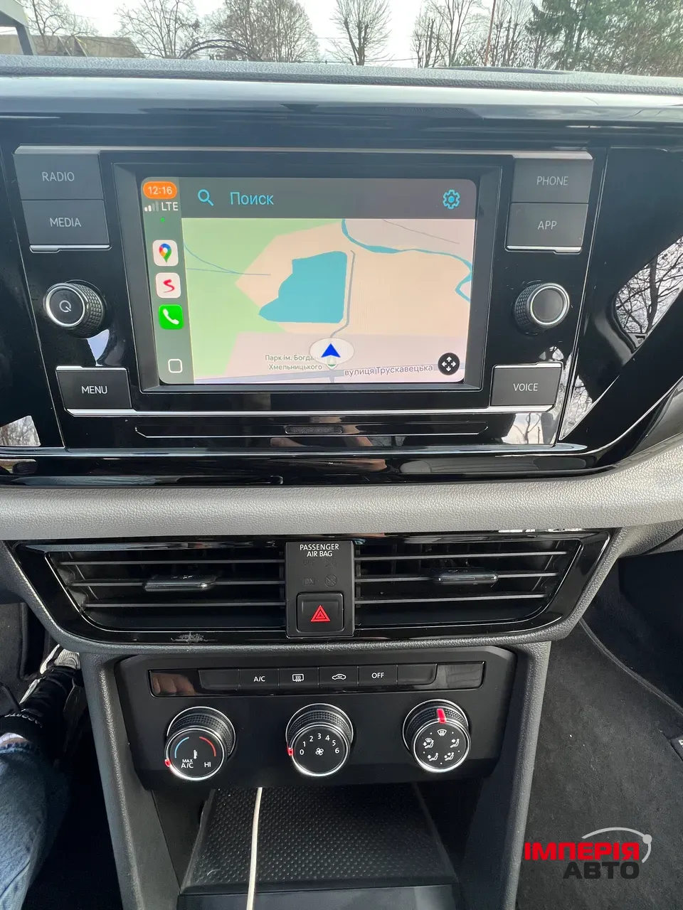 Volkswagen Taos - фото 11