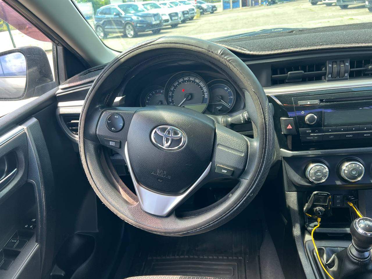 Toyota Corolla - фото 8