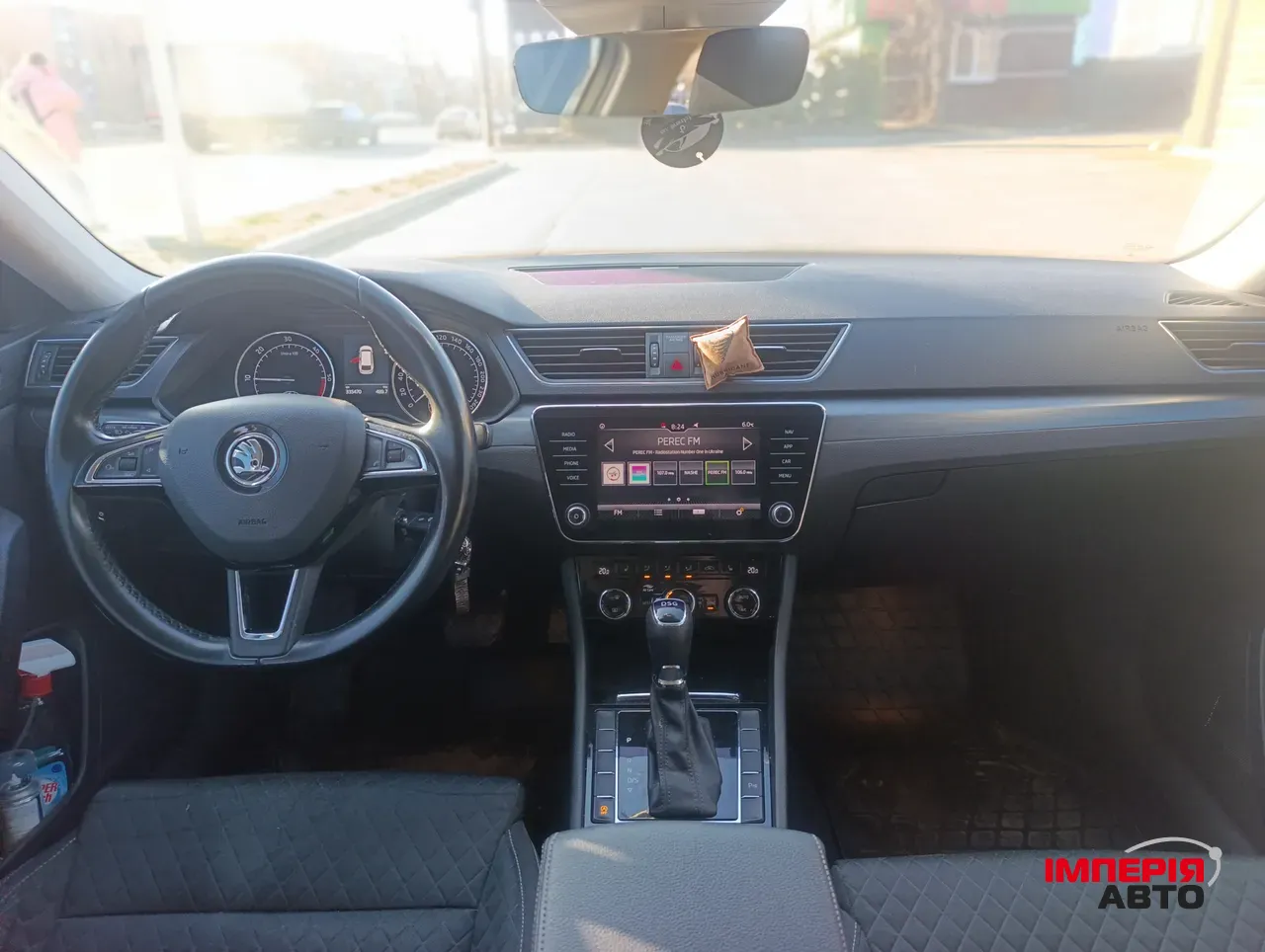 Skoda Superb - фото 5