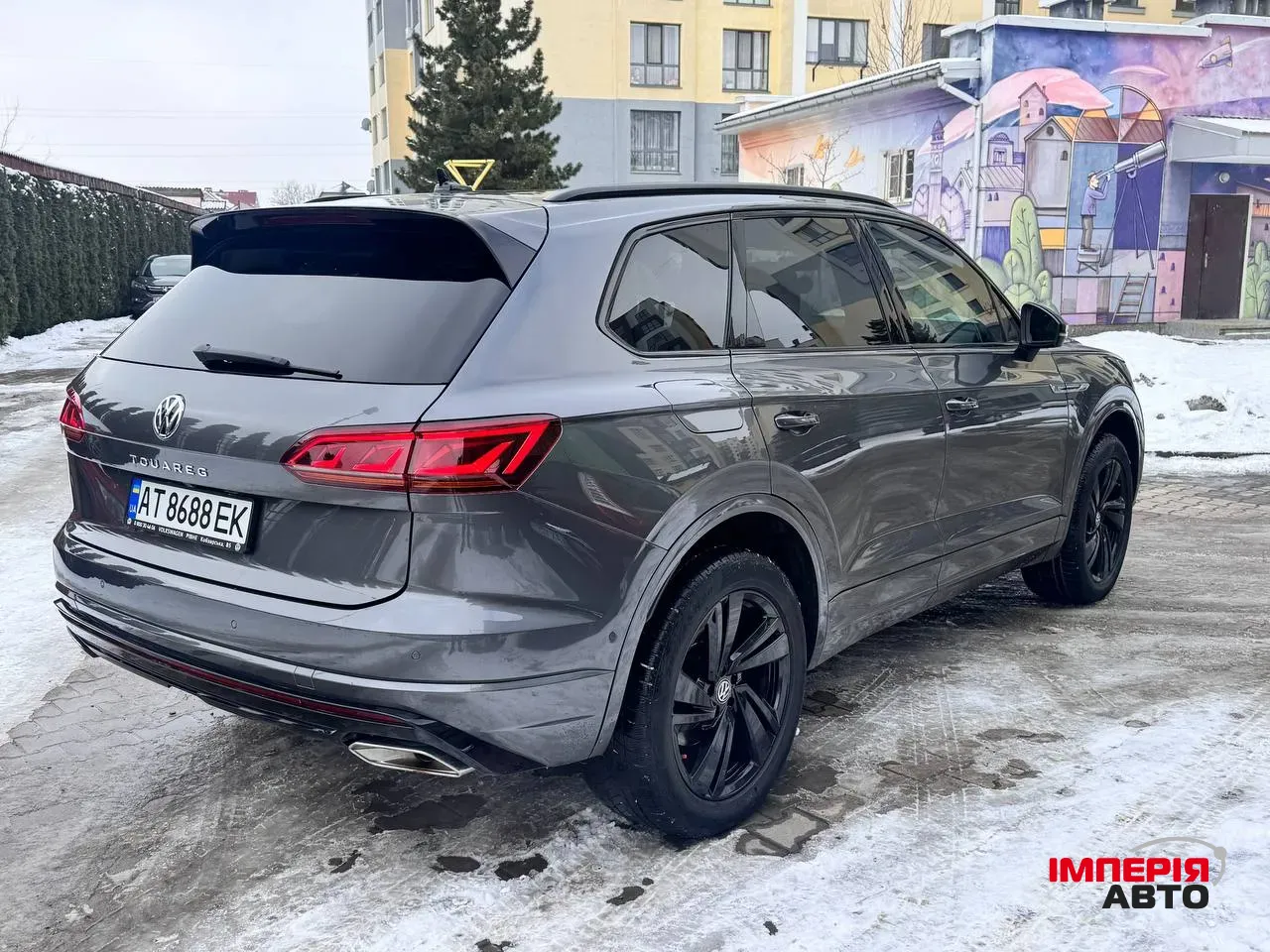 Volkswagen Touareg - фото 5