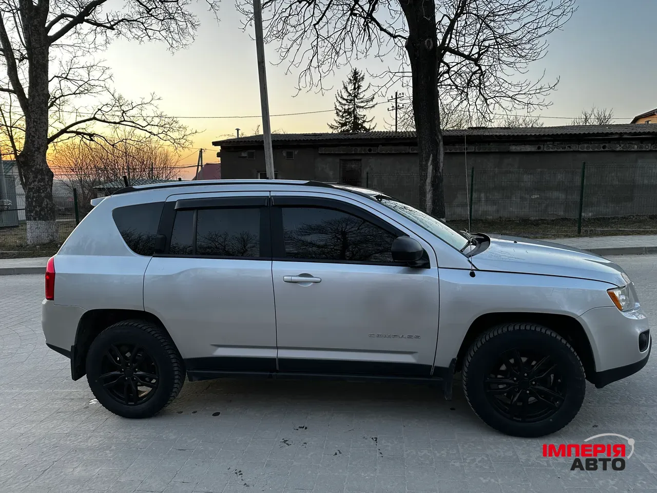 Jeep Compass - фото 4