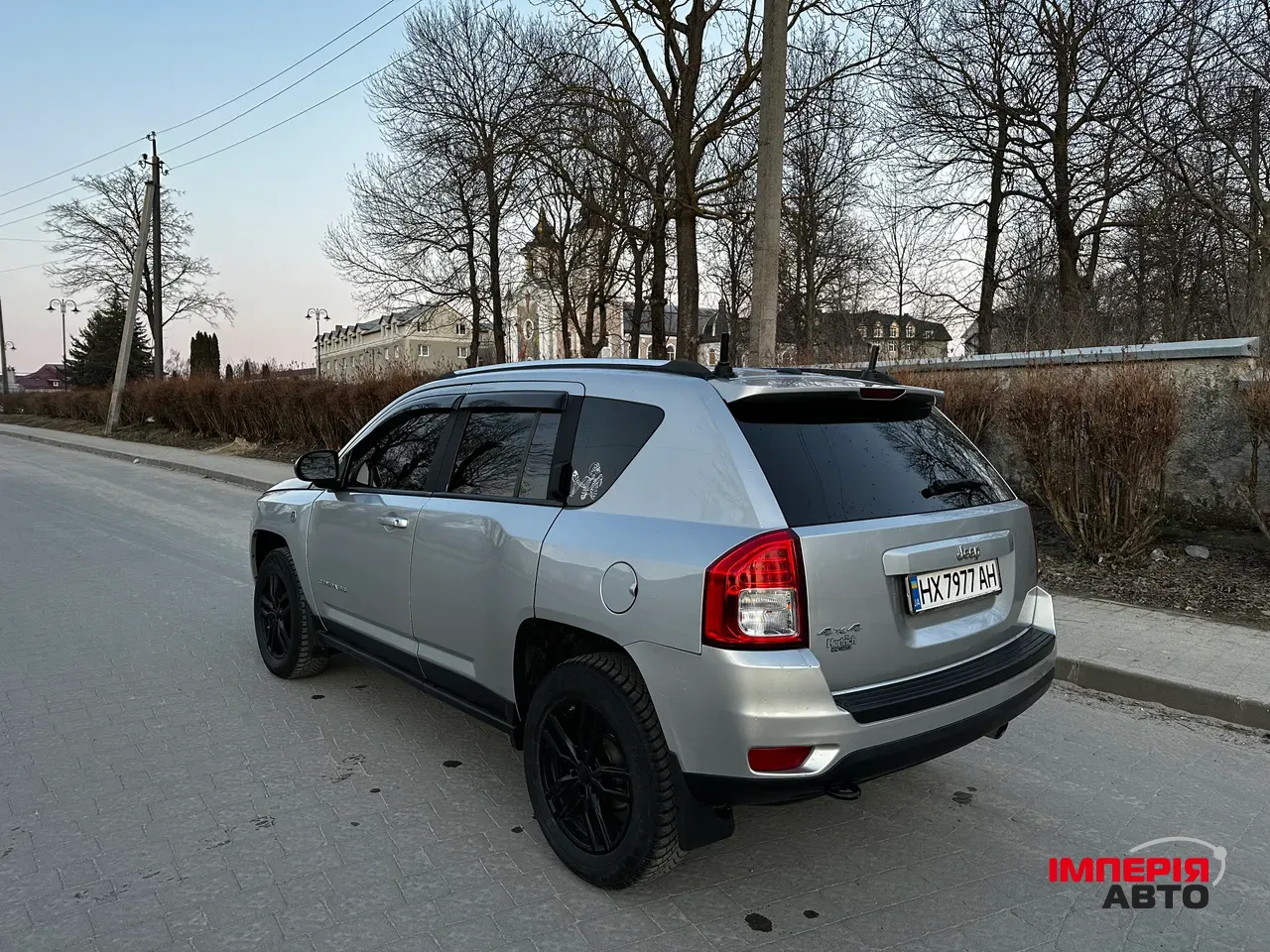 Jeep Compass - фото 7