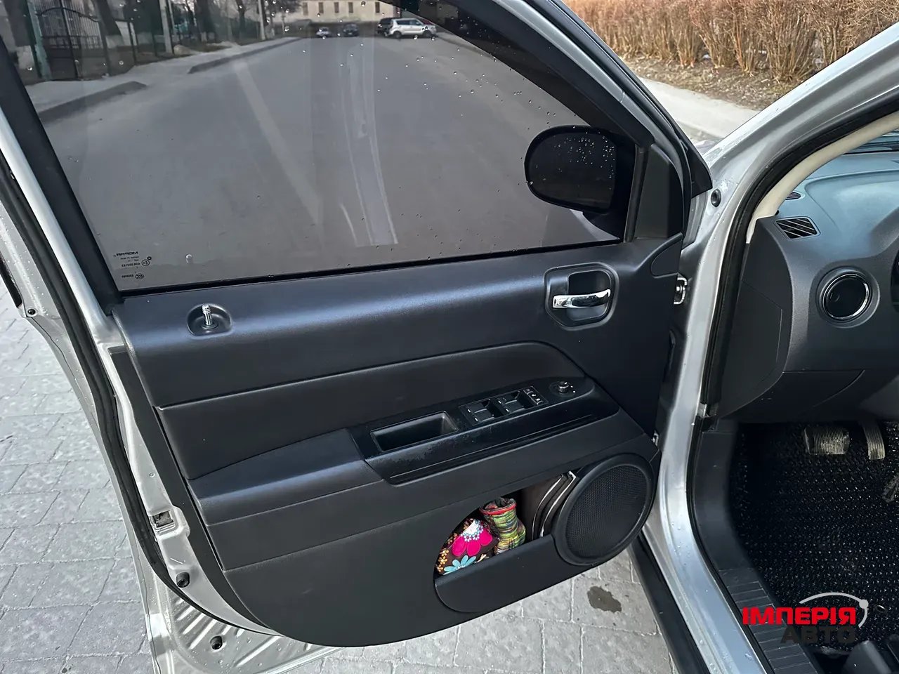 Jeep Compass - фото 11