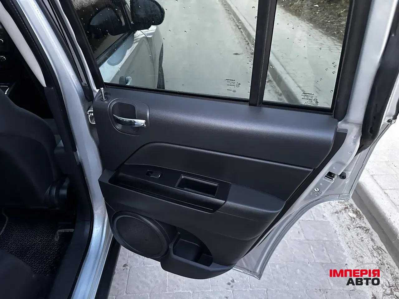 Jeep Compass - фото 18