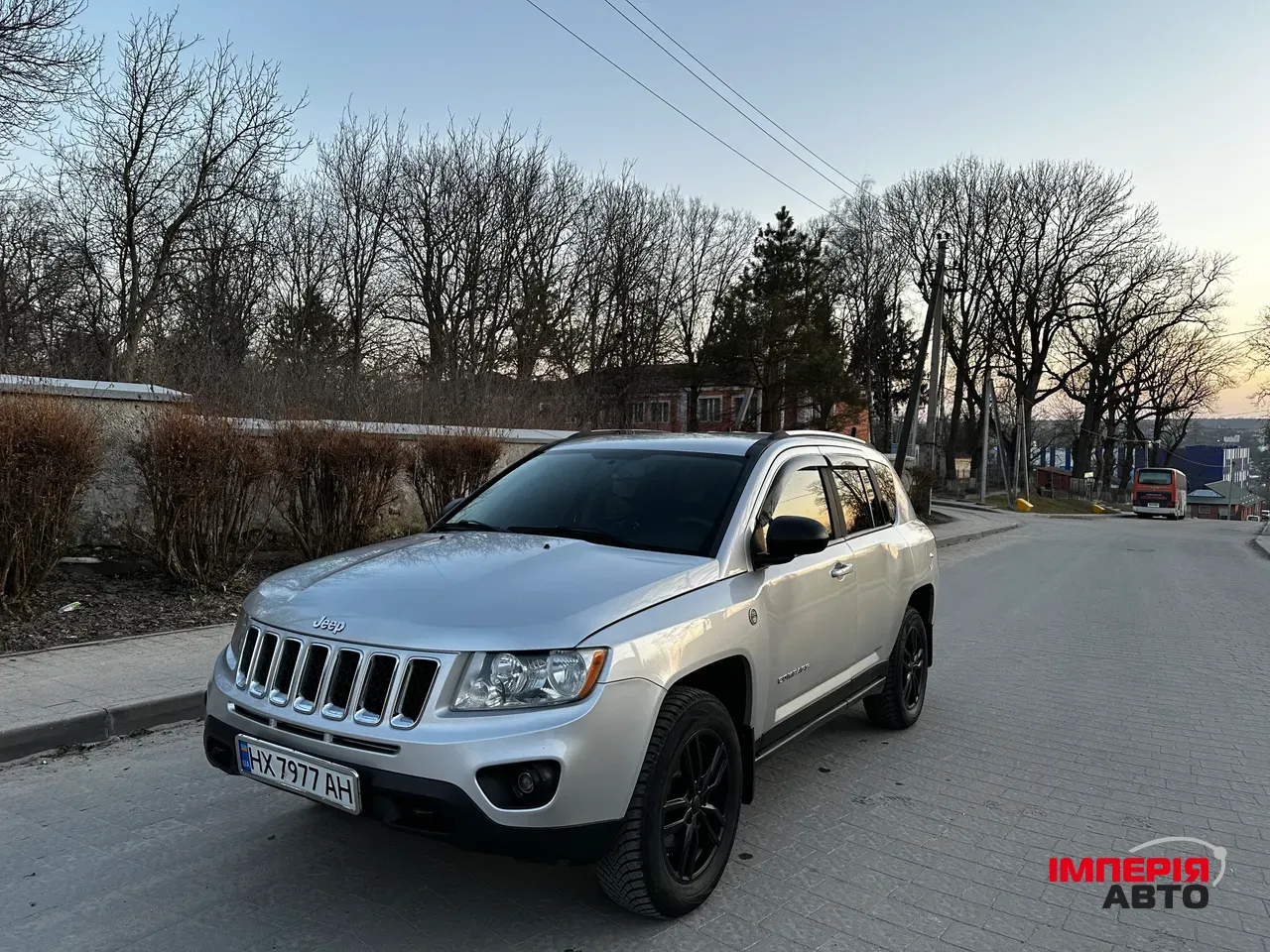 Jeep Compass - фото 1