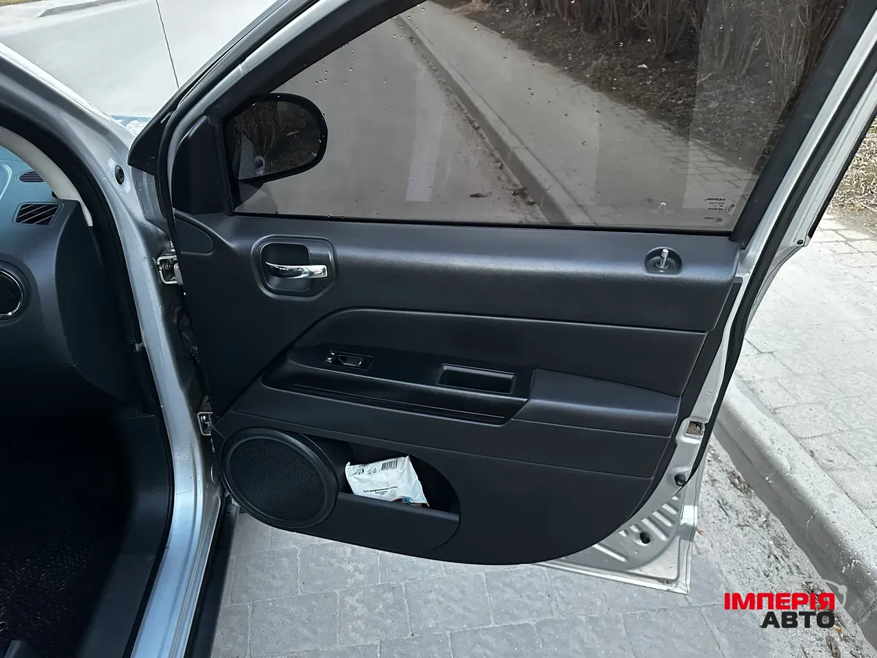 Jeep Compass - фото 19