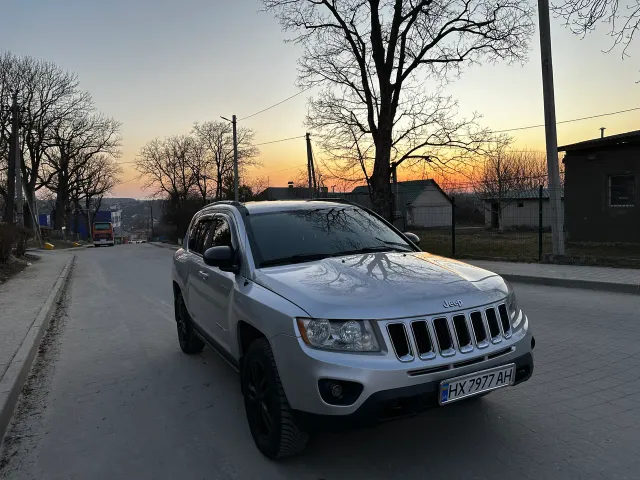 Jeep Compass - фото 3