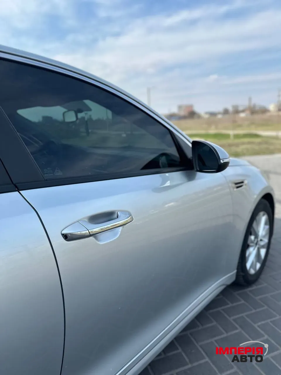 Kia Optima - фото 4