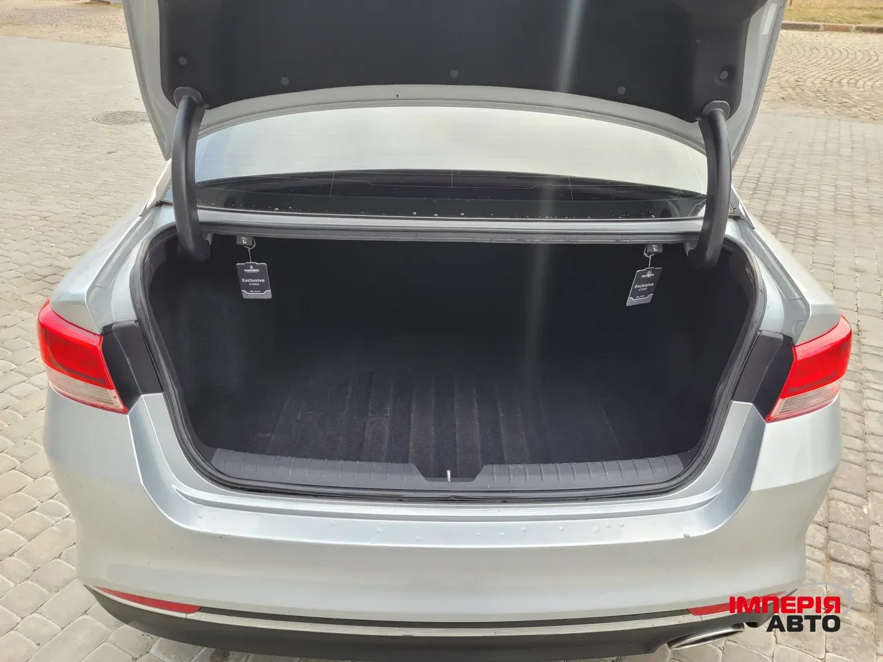 Kia Optima - фото 14