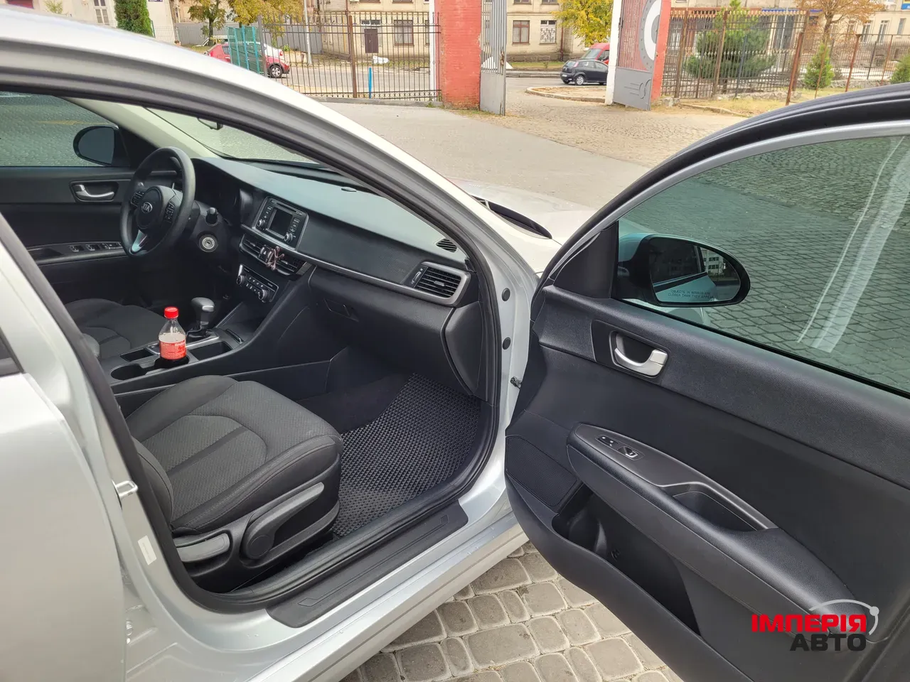 Kia Optima - фото 11