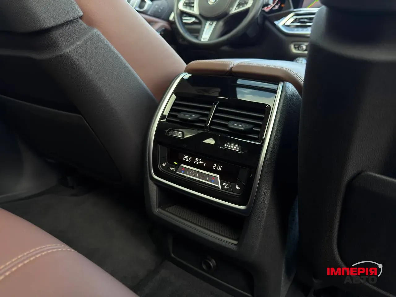 BMW X5 - фото 11