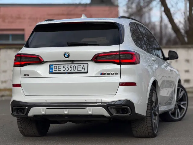 BMW X5 - фото 4
