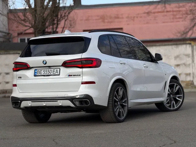 BMW X5 - фото 5