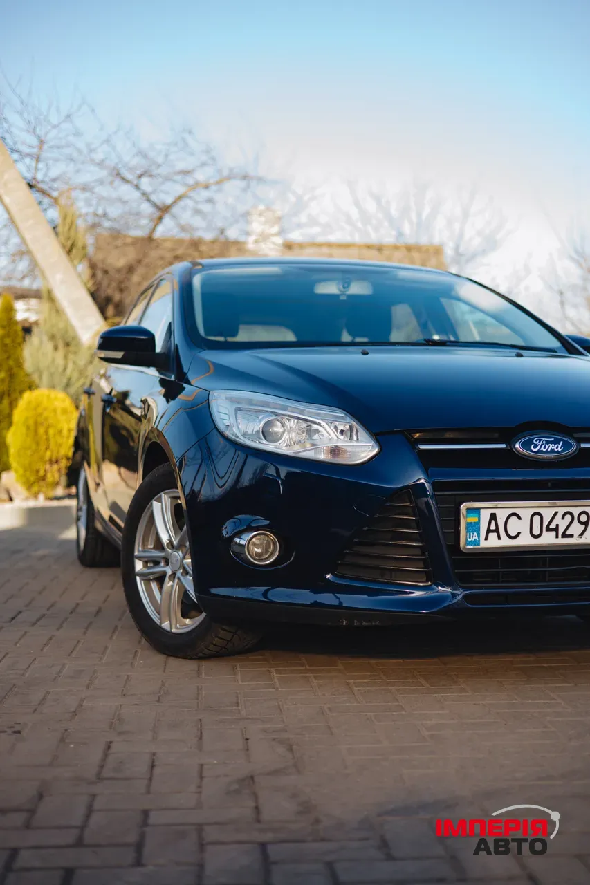 Ford Focus - фото 4