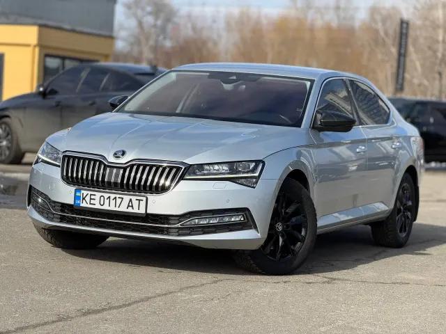Skoda Superb - фото 2