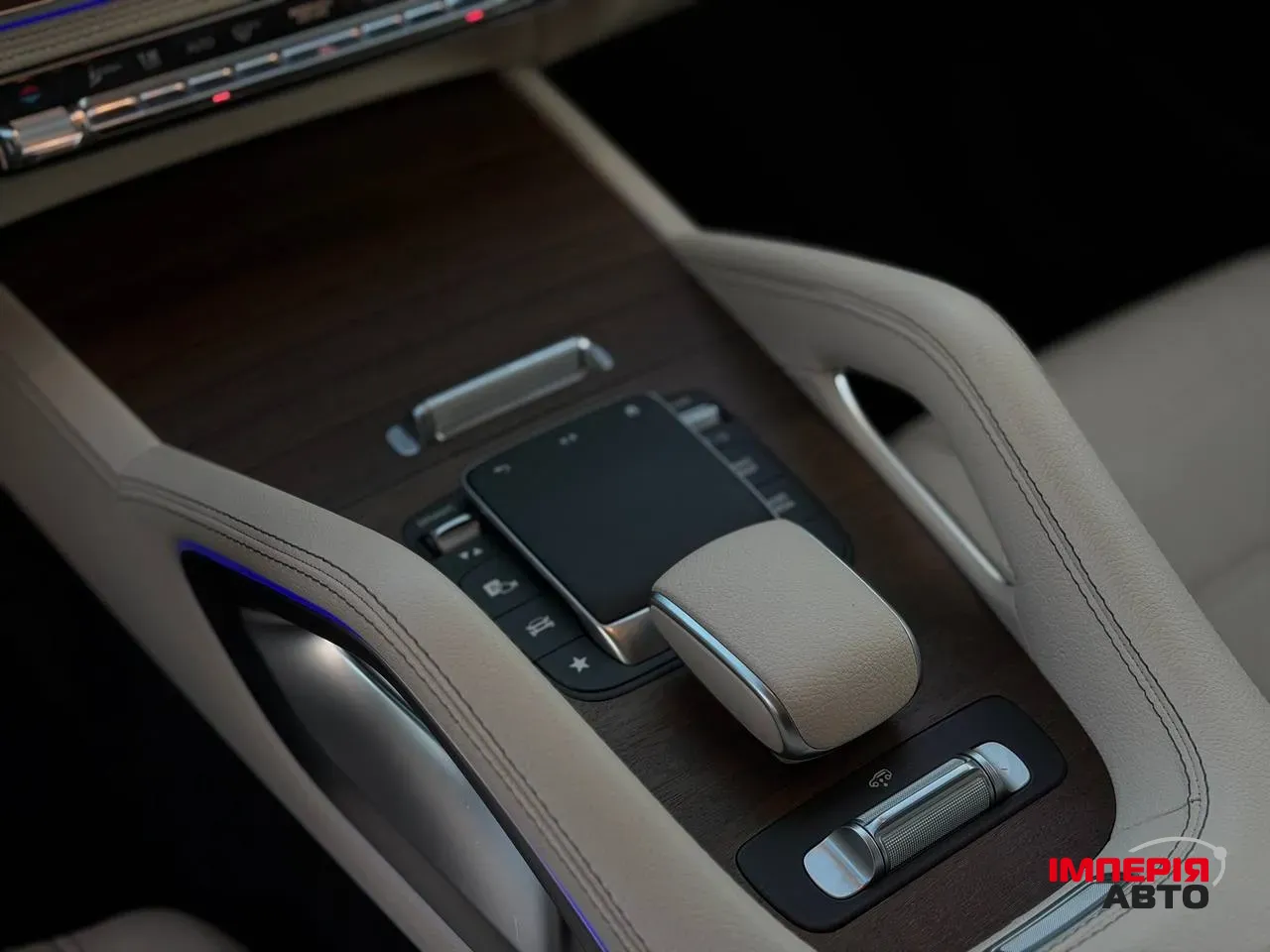 Mercedes-Benz GLE Coupe - фото 12