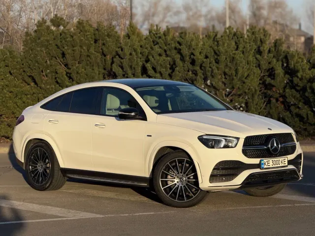 Mercedes-Benz GLE Coupe - фото 1