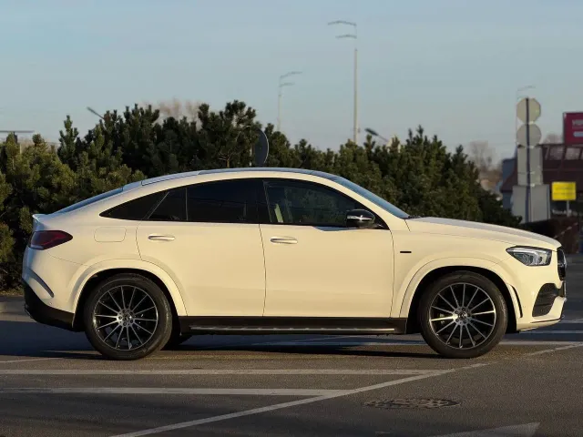 Mercedes-Benz GLE Coupe - фото 3