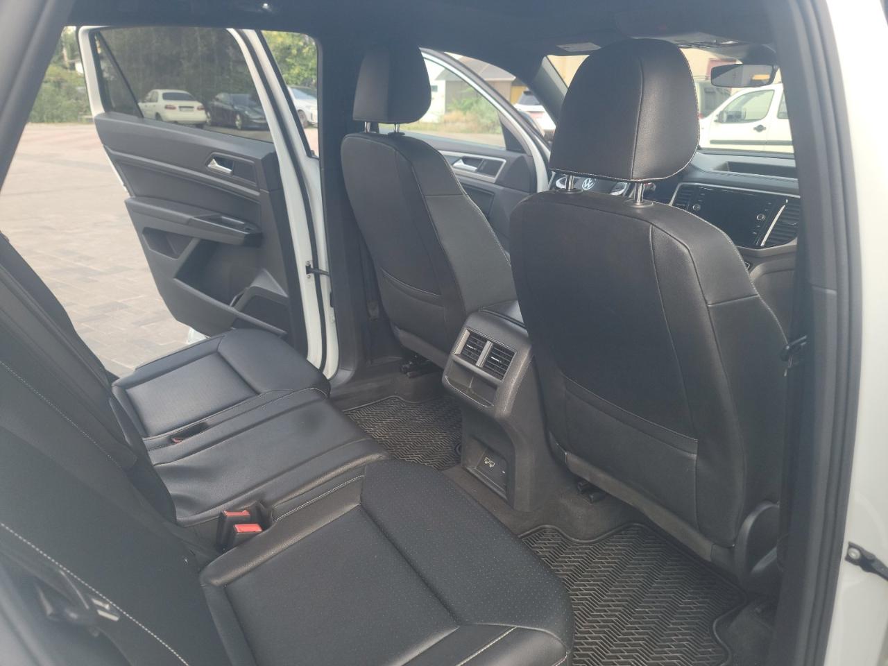 Volkswagen Atlas Cross Sport - фото 14