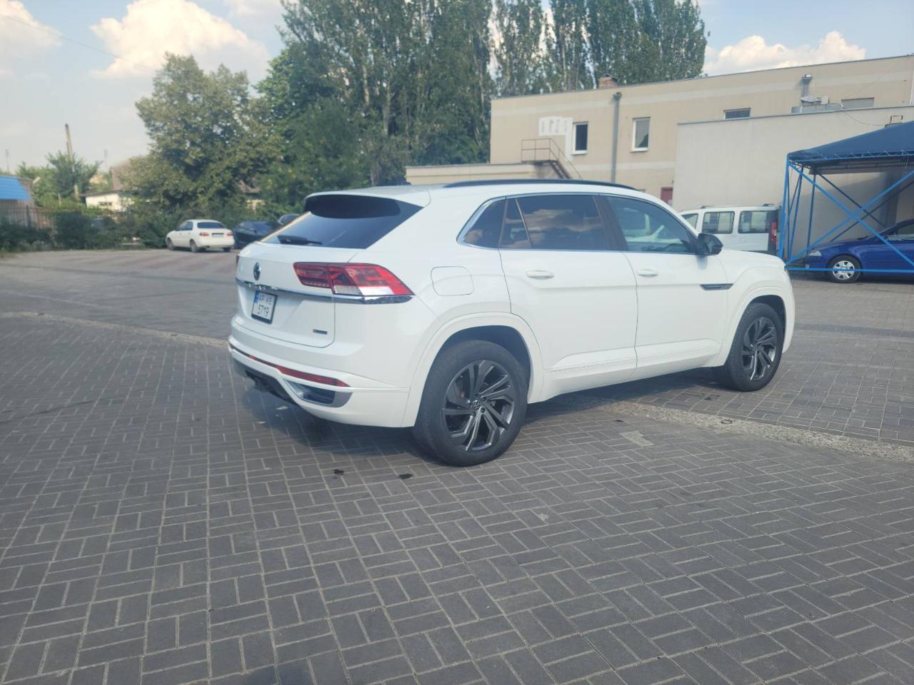 Volkswagen Atlas Cross Sport - фото 11