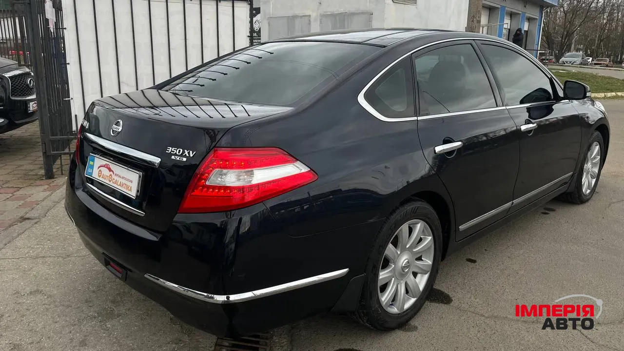 Nissan Teana - фото 2