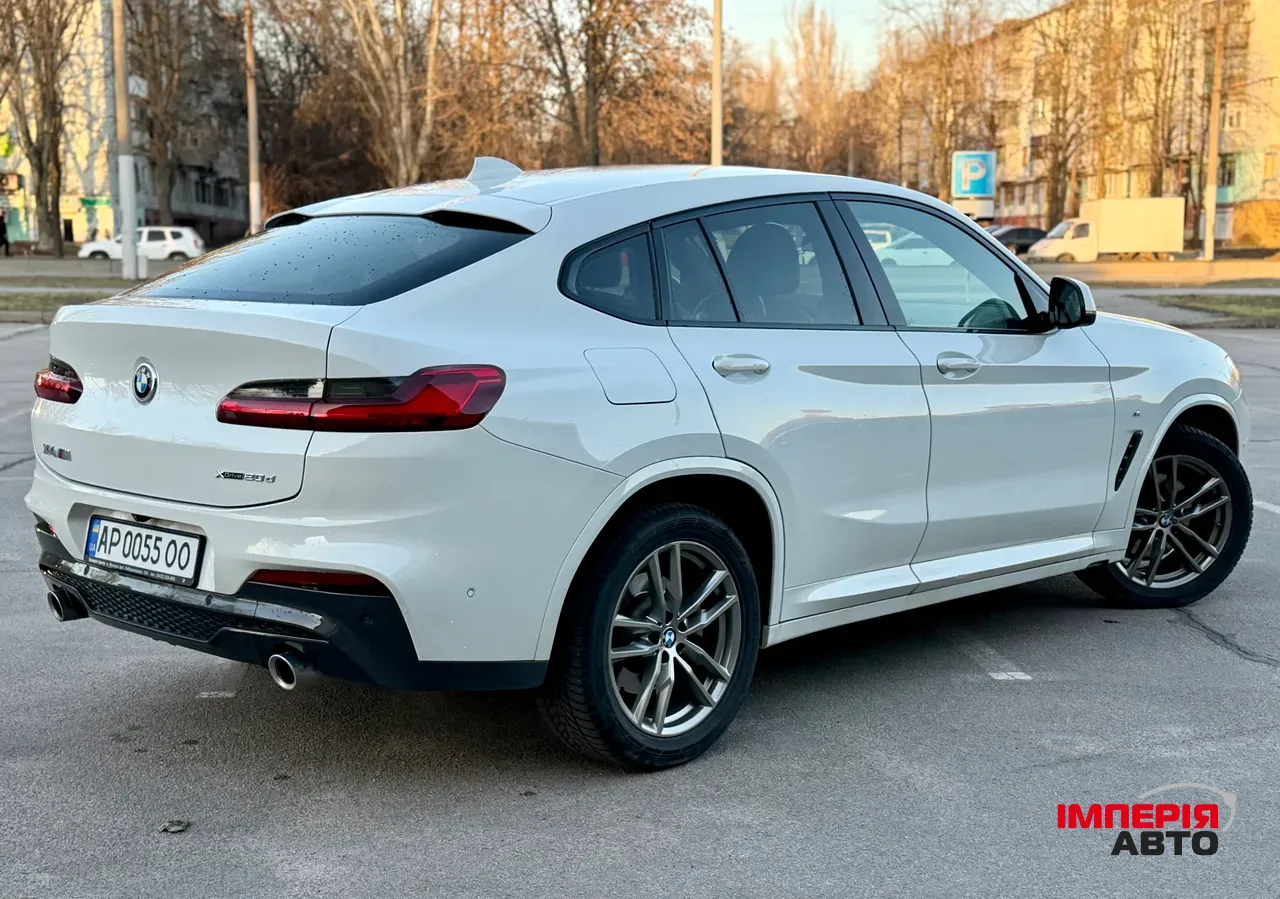 BMW X4 - фото 2