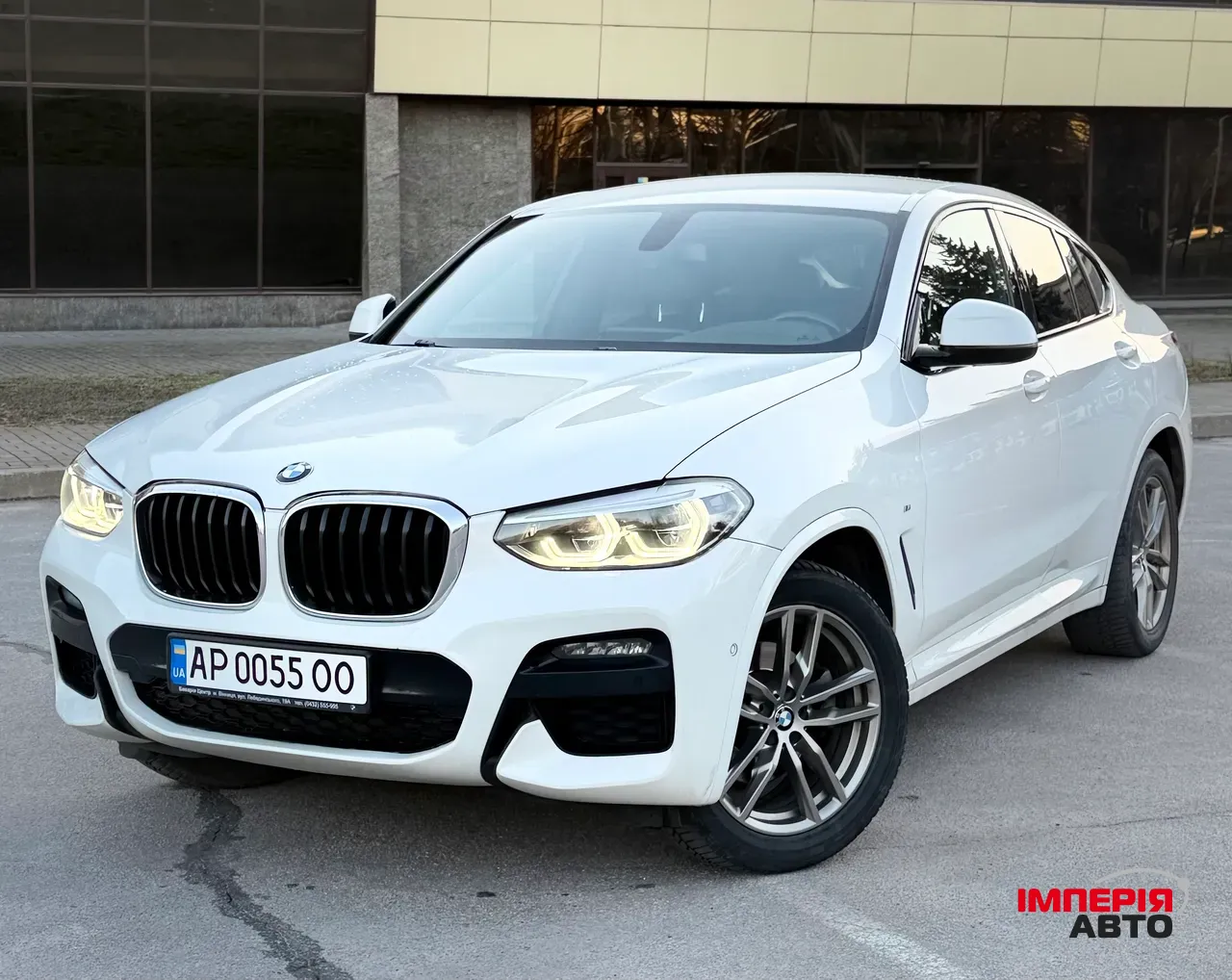 BMW X4 - фото 1