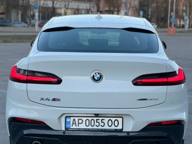 BMW X4 - фото 5