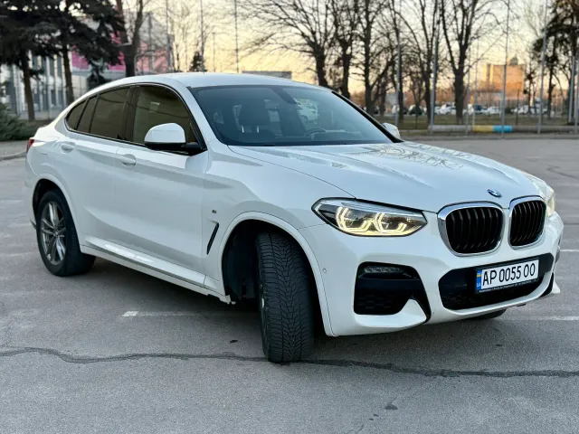 BMW X4 - фото 3