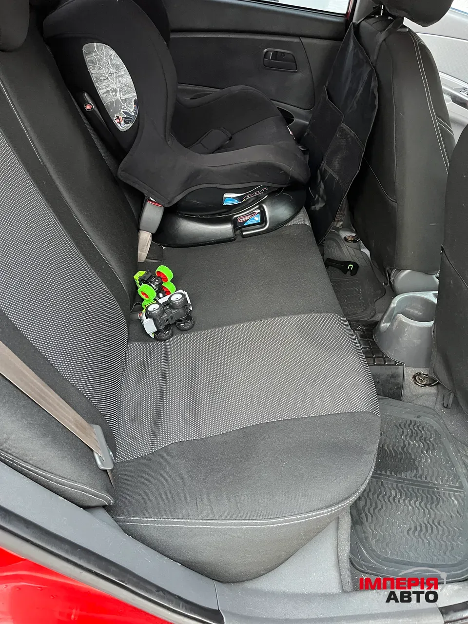 Kia Rio - фото 9