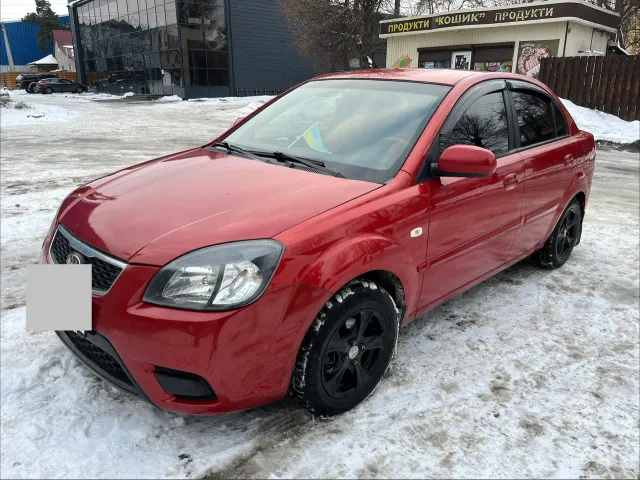 Kia Rio - фото 2