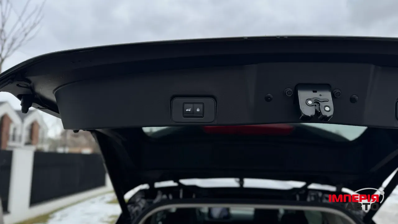 Nissan Rogue - фото 25