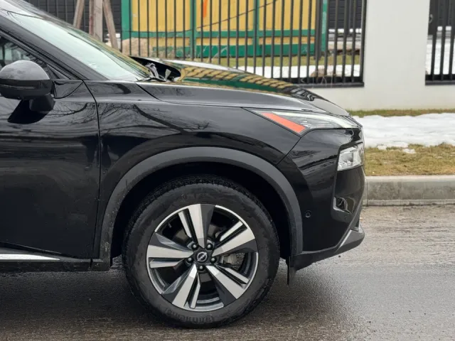 Nissan Rogue - фото 4