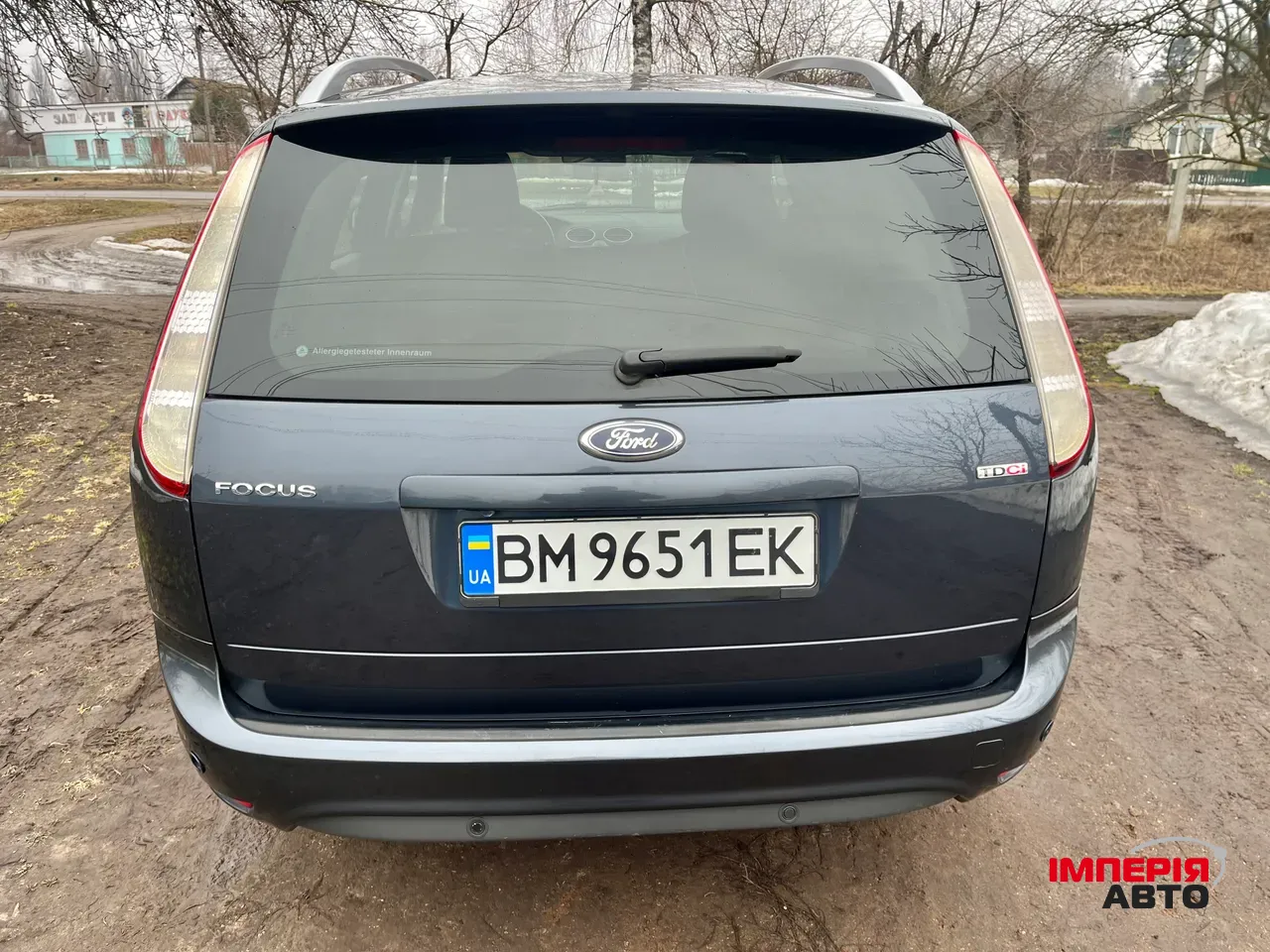 Ford Focus - фото 10