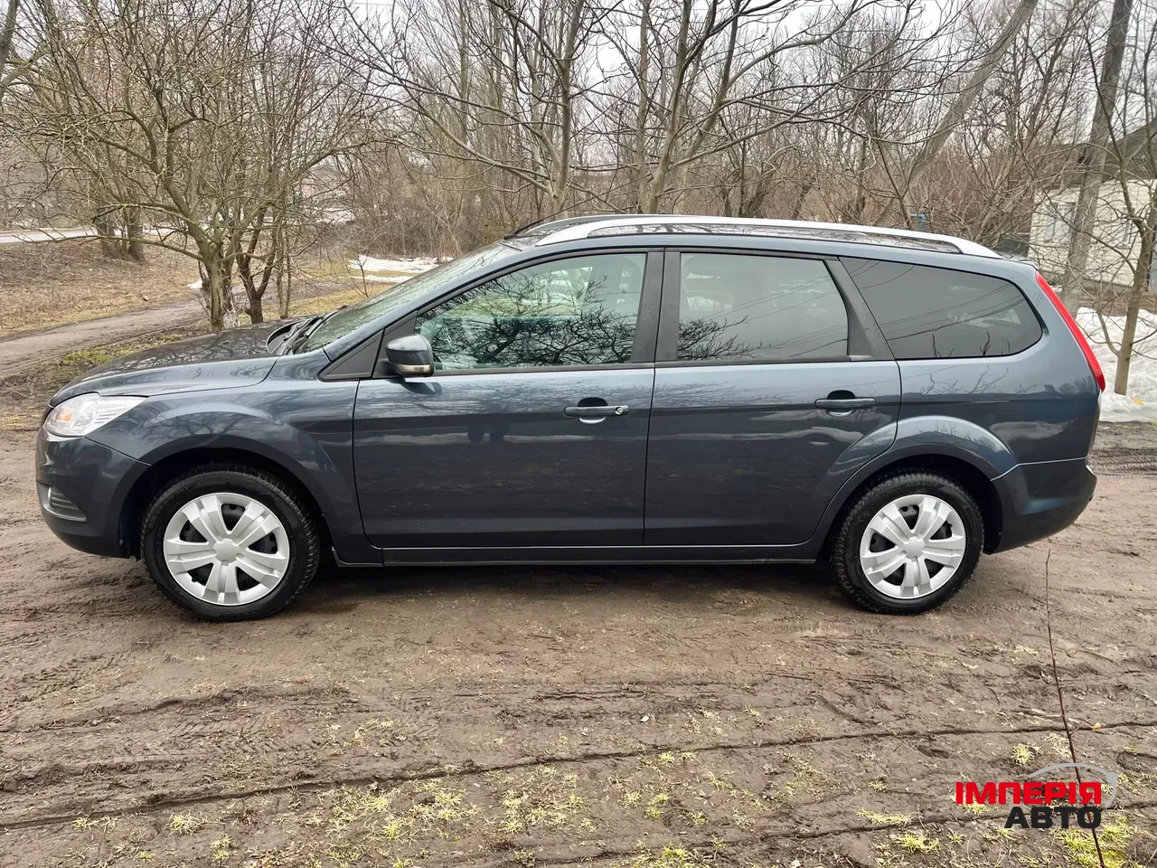 Ford Focus - фото 6