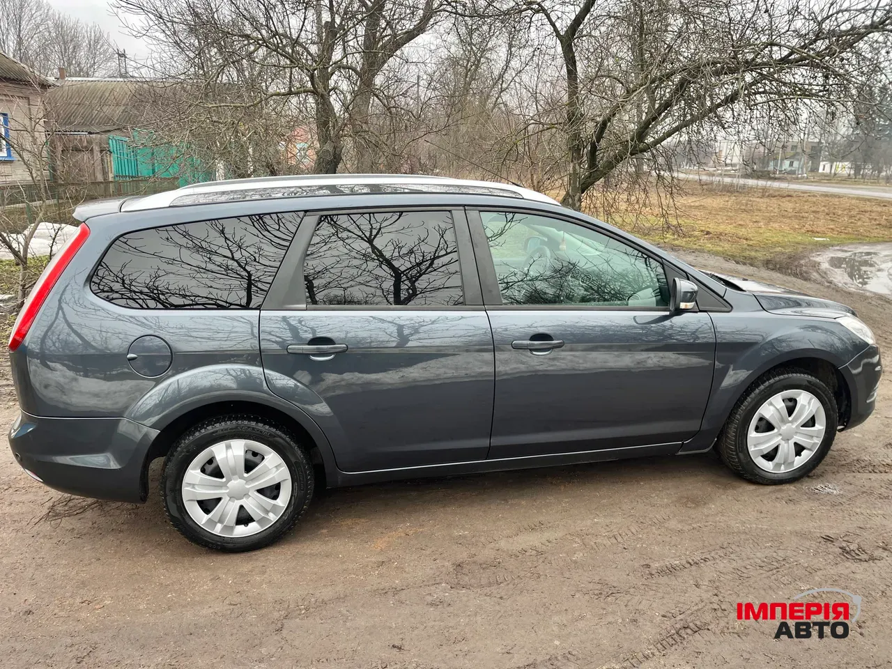 Ford Focus - фото 13