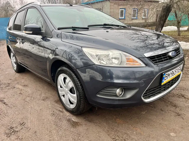 Ford Focus - фото 4