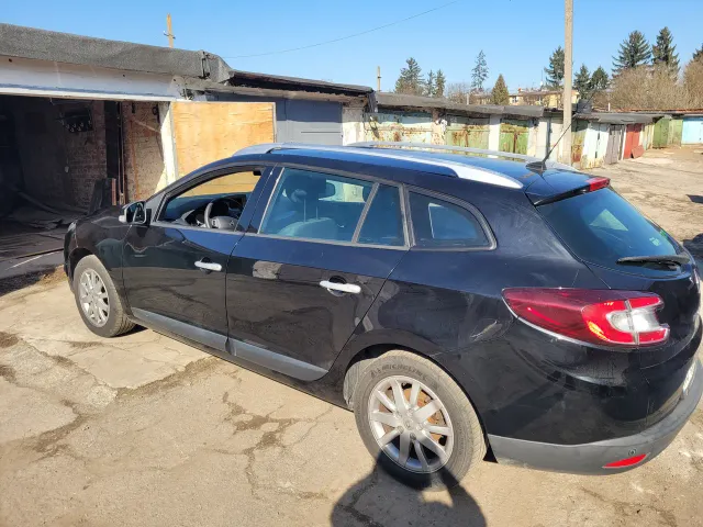 Renault Megane - фото 5