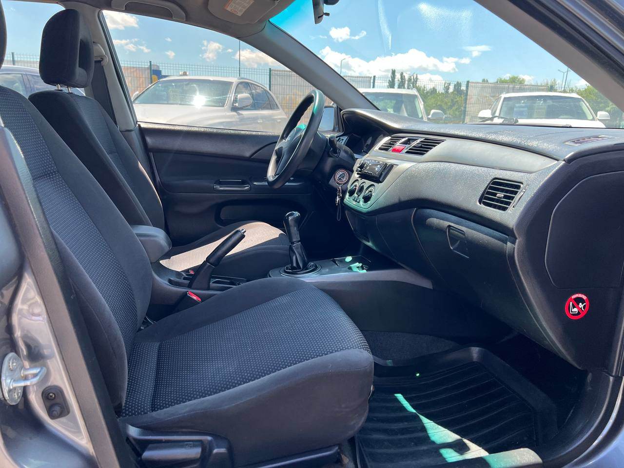 Mitsubishi Lancer - фото 2